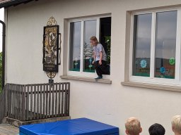 k1600_pxl_20240724_090739651.action_pan-02.original