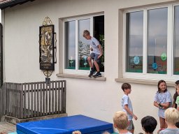 k1600_pxl_20240724_090813335.action_pan-02.original