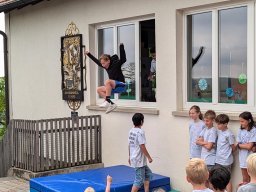 k1600_pxl_20240724_090824184.action_pan-02.original